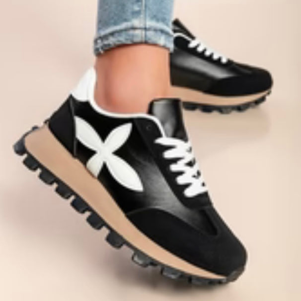“Bethany” Black Trainer
