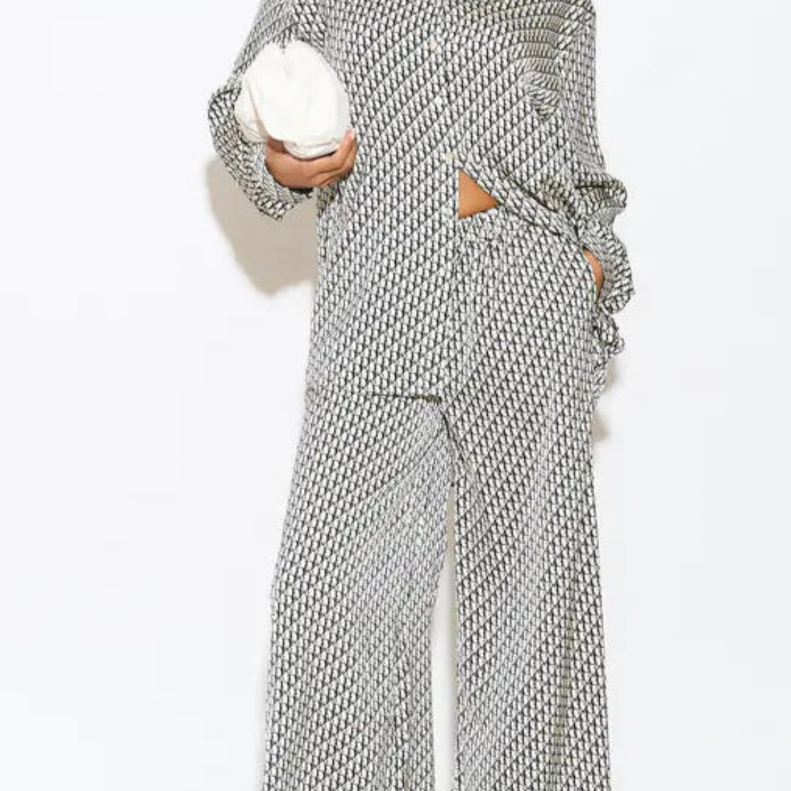“Dana” Elastic Waist Wide Leg Trouser