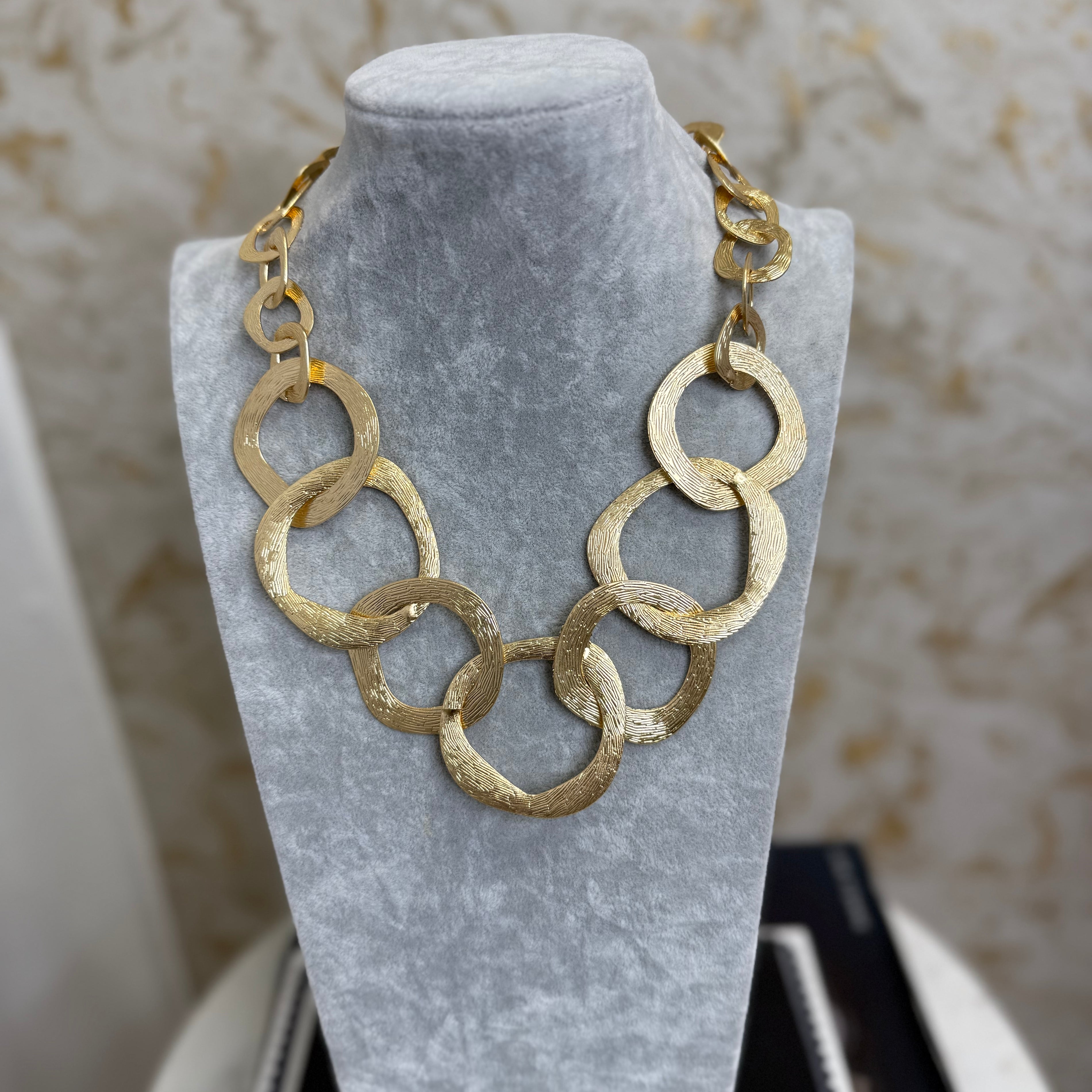 Circles Statement Chain