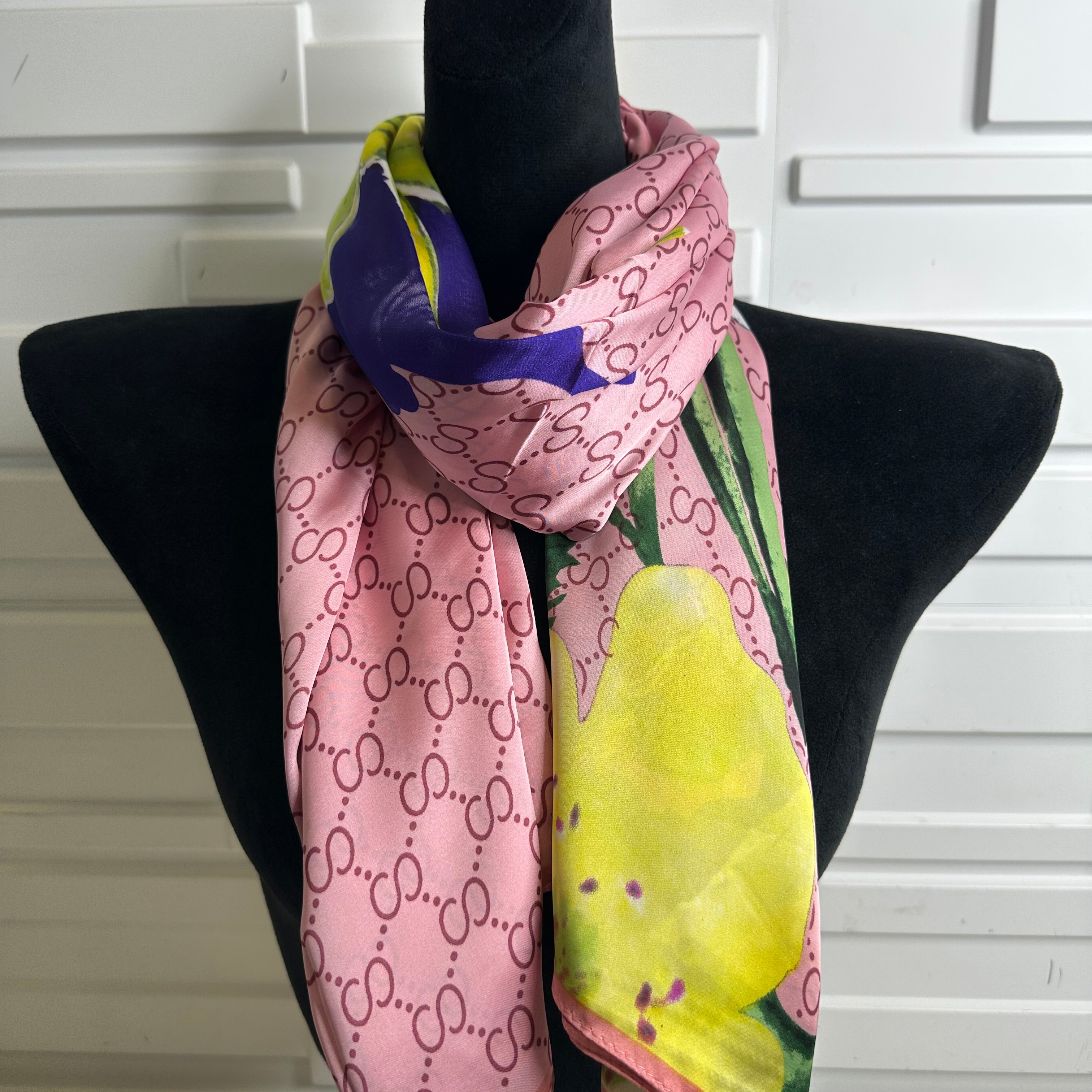 “Lucy” Silk Feel Scarf