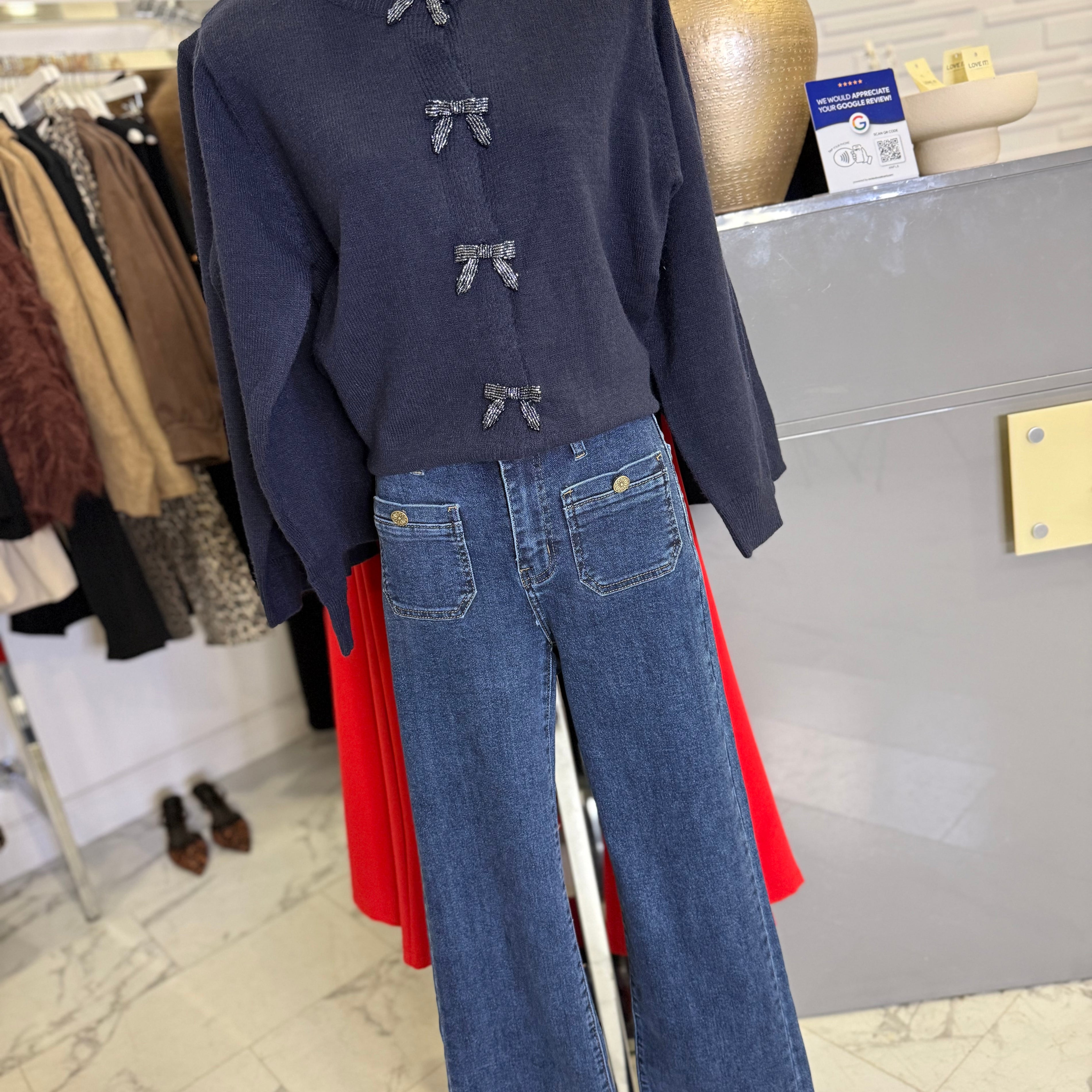 Patch Pocket Wide Leg Stretch Jean (Recommend size down)