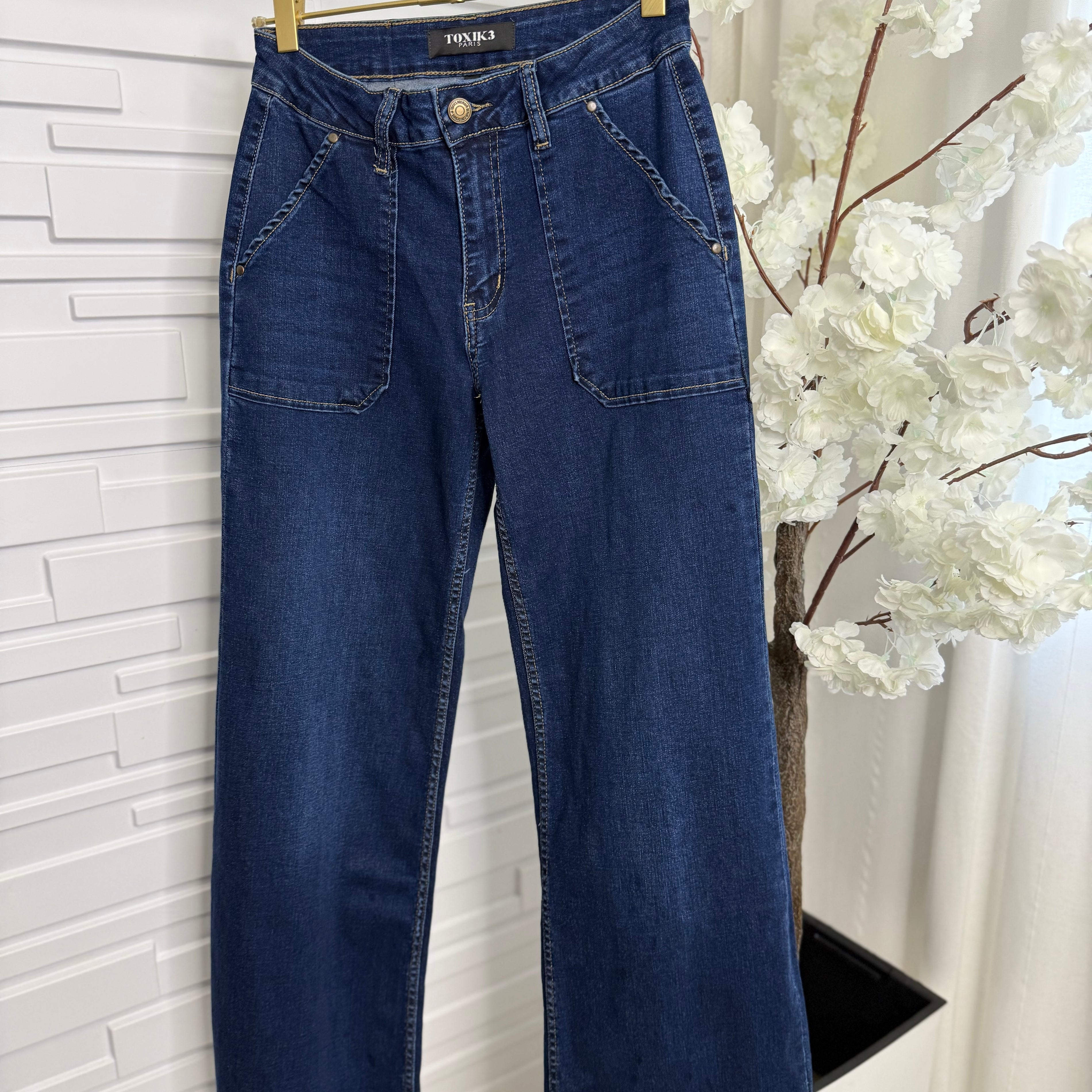“Toxic” Patch Pocket Wide Leg Jeans (Recommend Size Down)