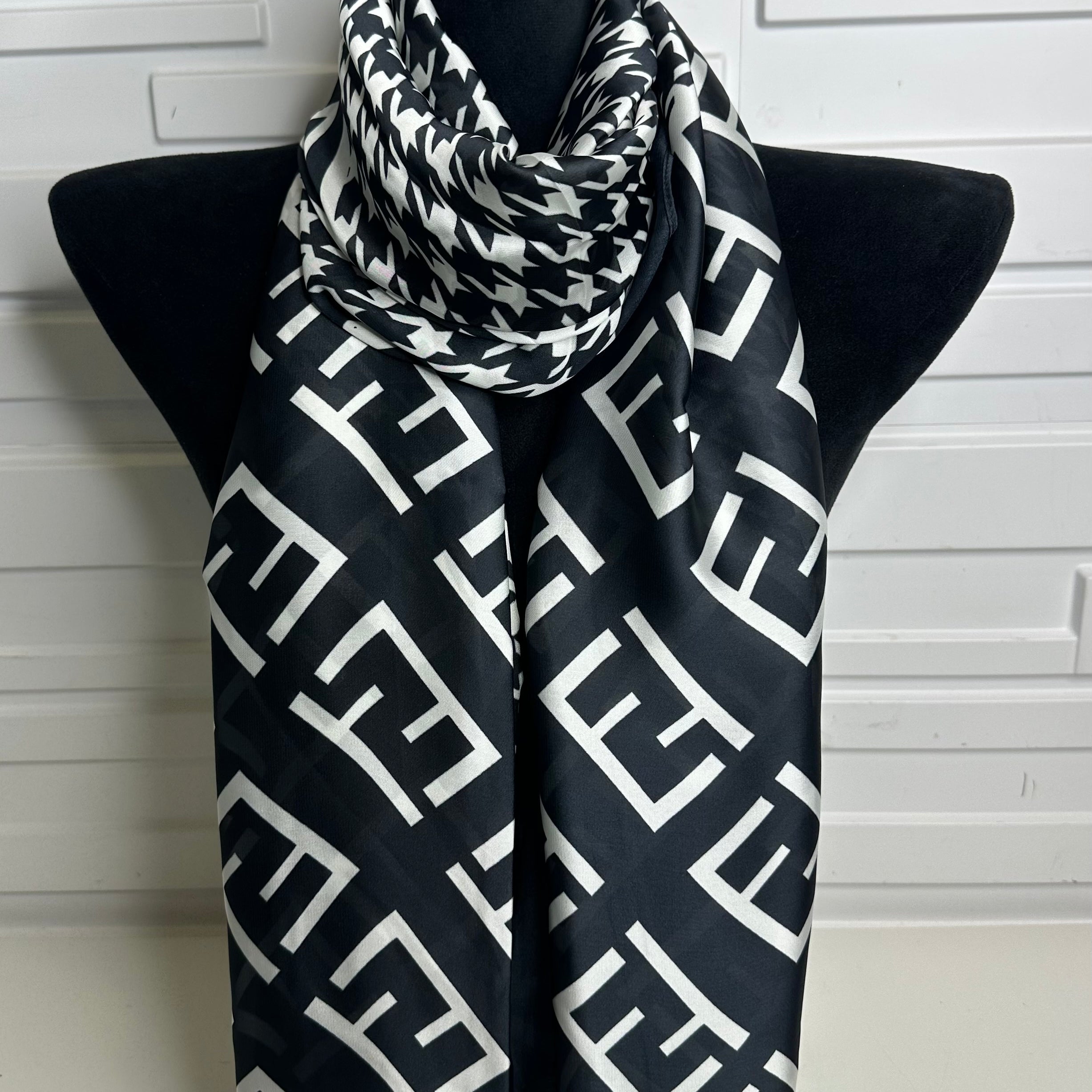 “Fifi” Silk Feel Scarf