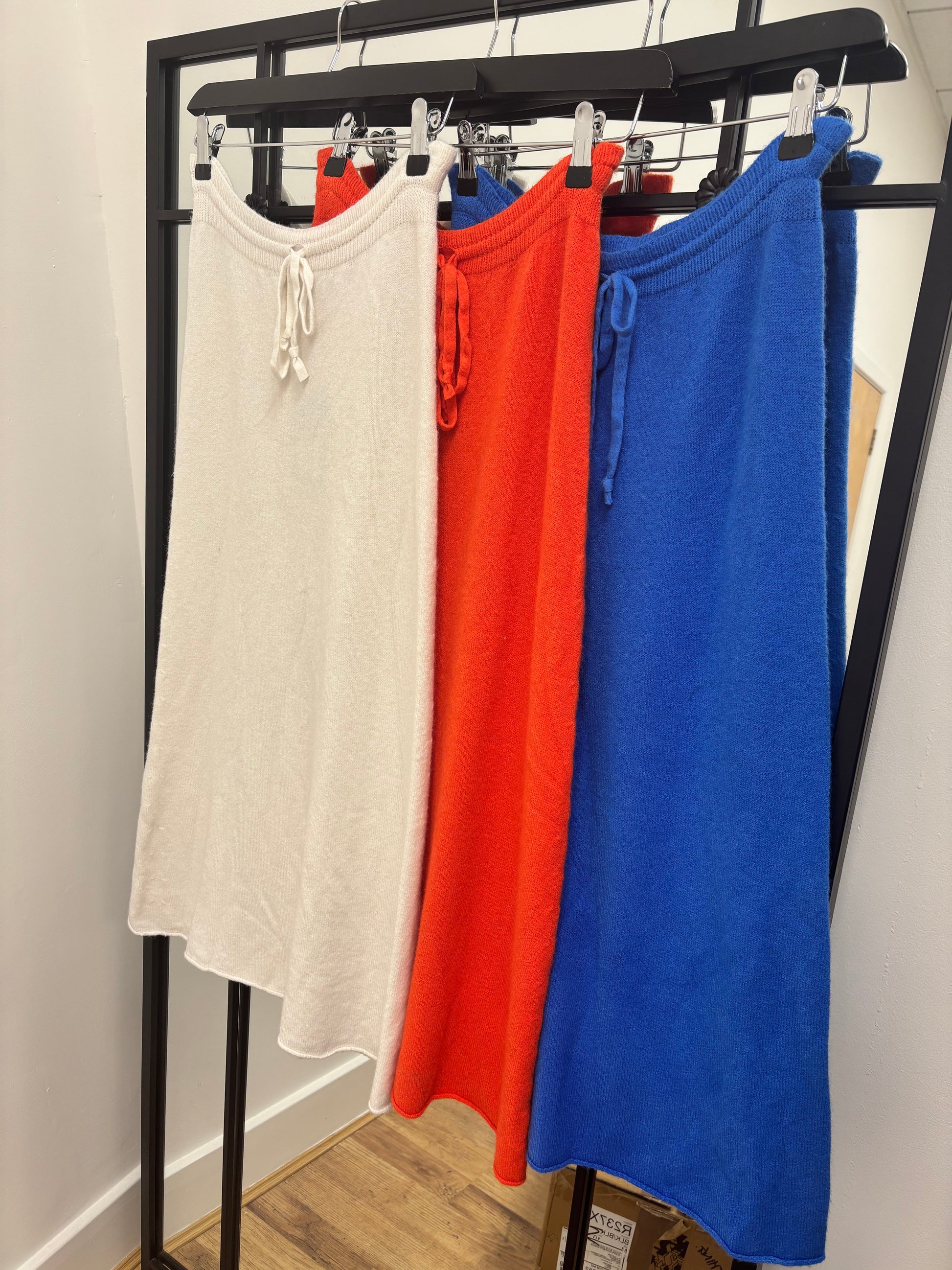 Fine Knit Midi Skirt