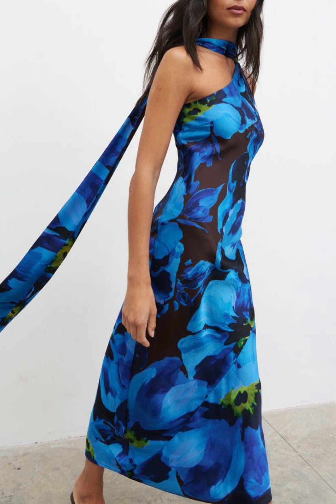 (C) “Mia” Scarf Maxi Dress