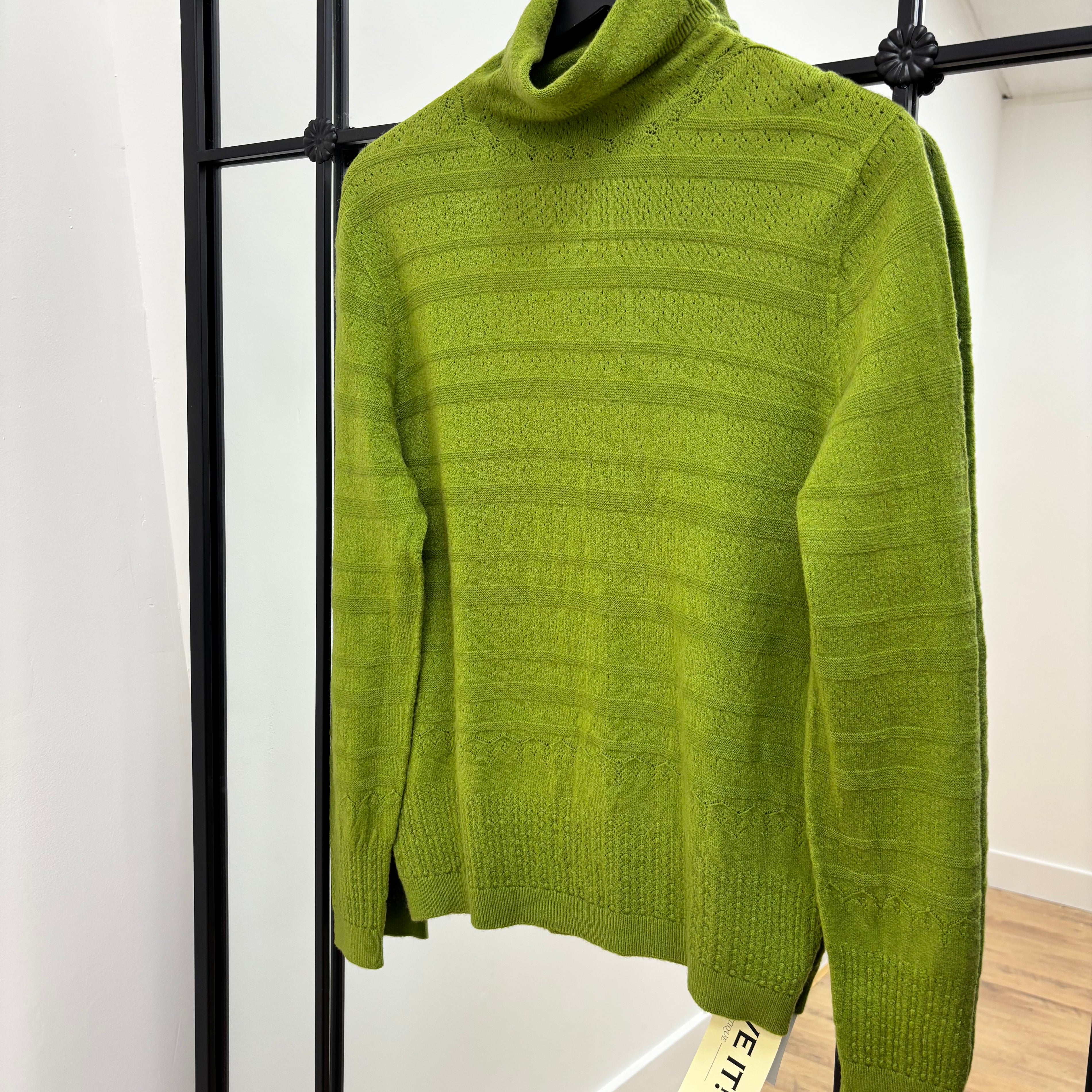 Size 8/14 lime Fine Knit Polo