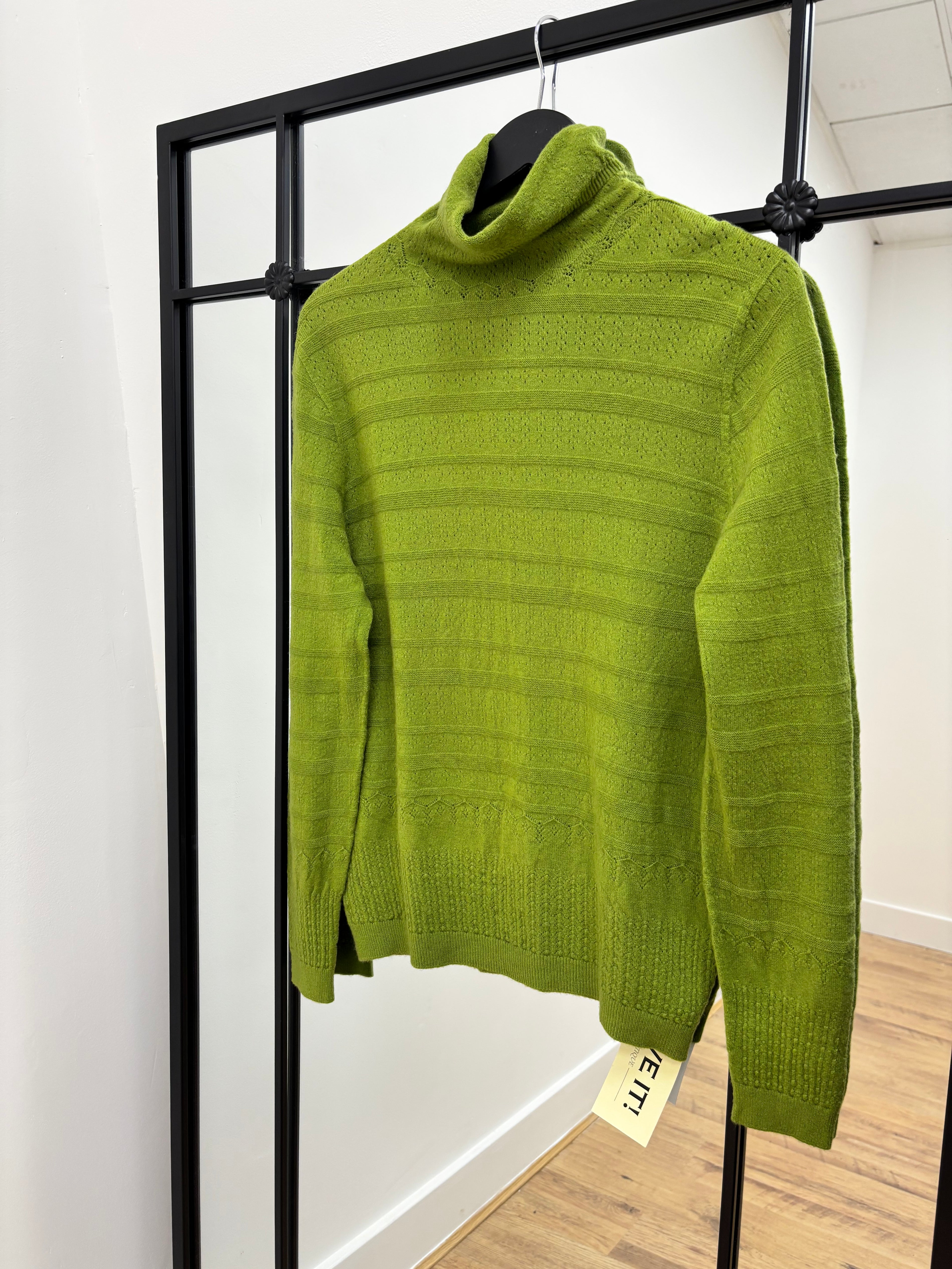 Size 8/14 lime Fine Knit Polo