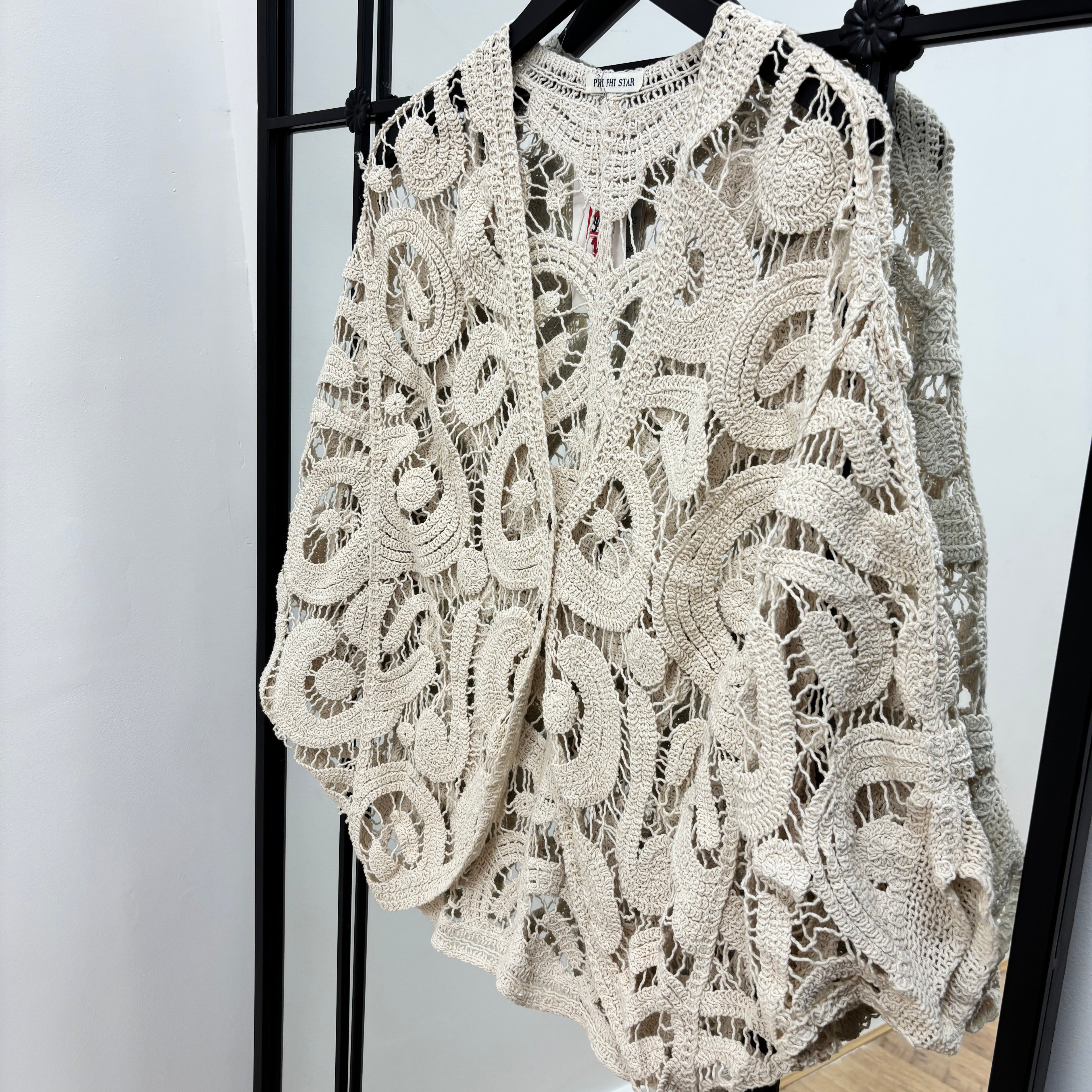 Free Size 12/16 Cream Crochet Cardigan