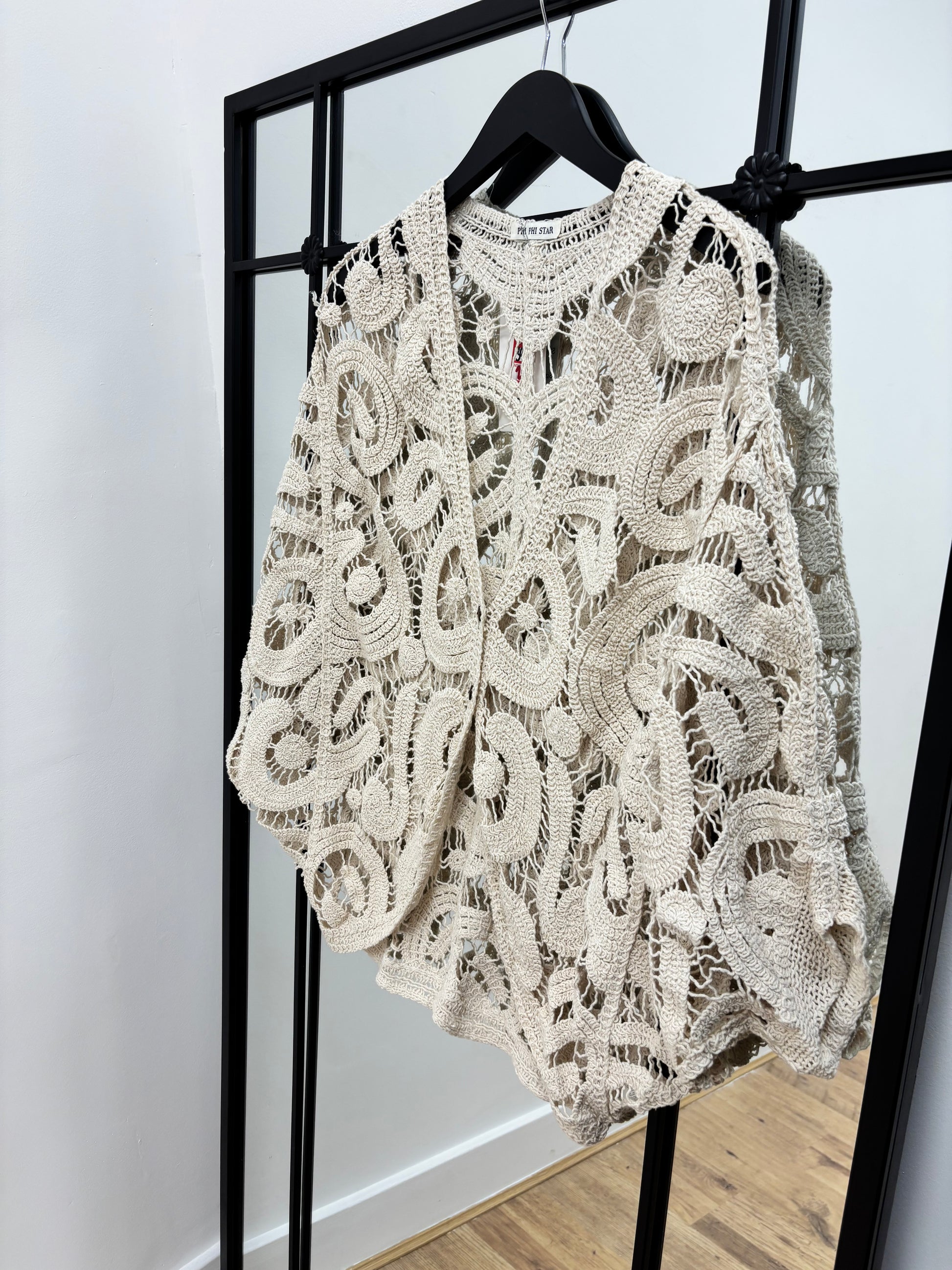 Free Size 12/16 Cream Crochet Cardigan