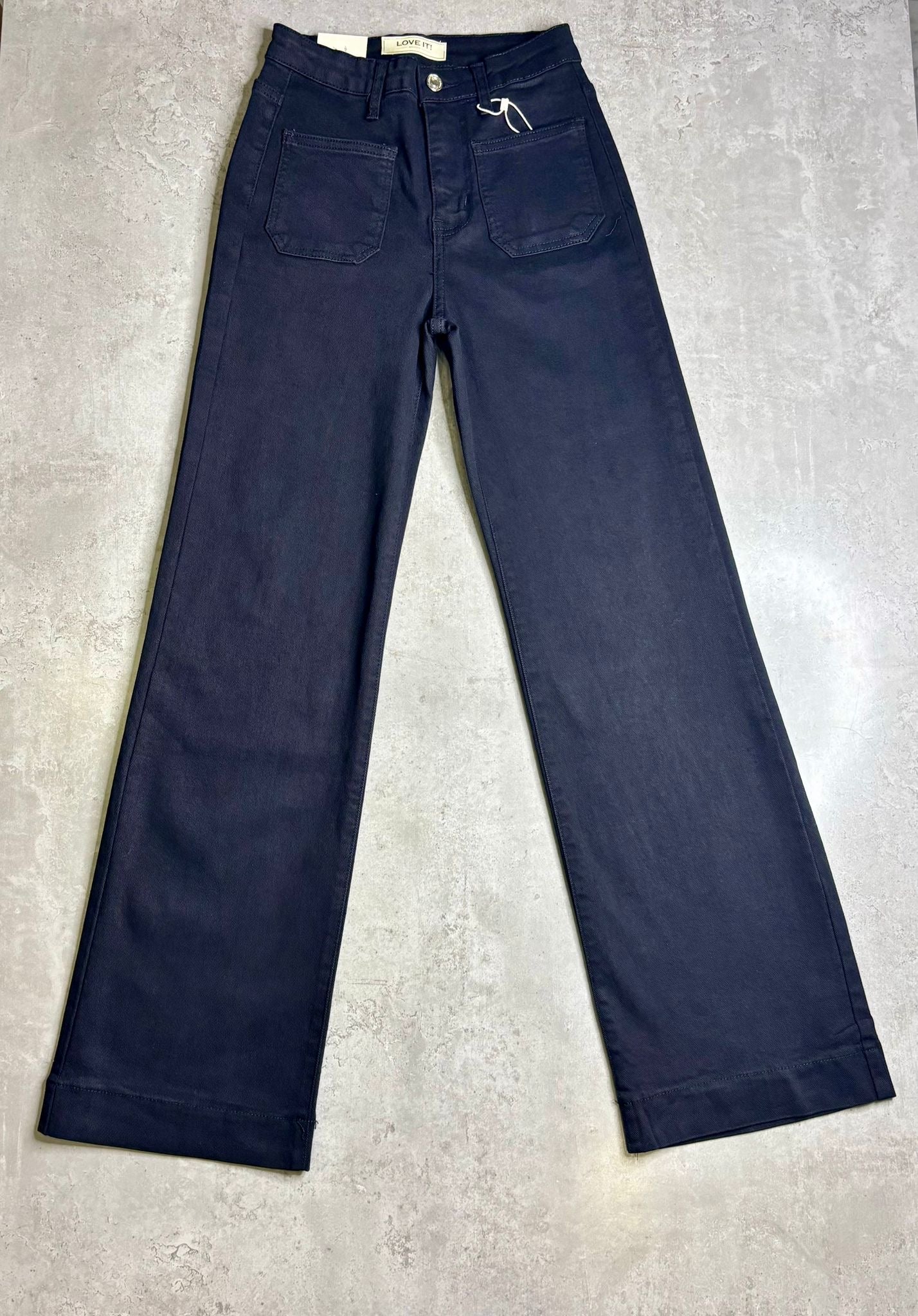 “Christie” Wide Leg Patch Pocket Jeans ( size down 😉)