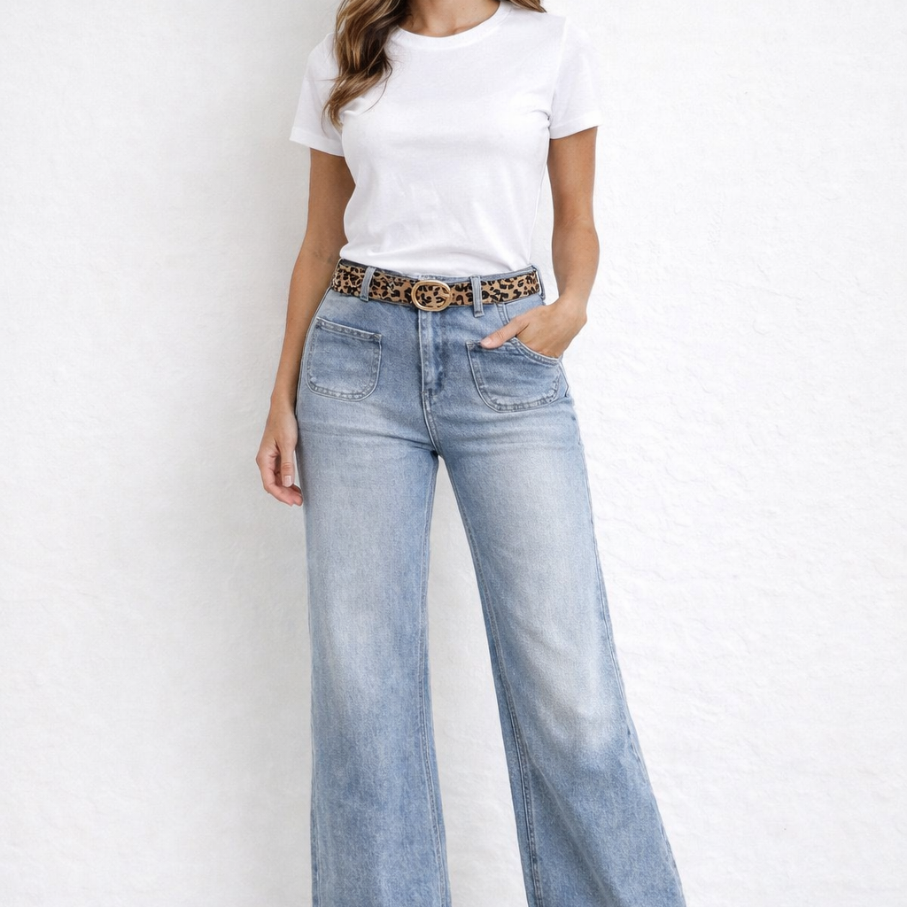 Light Wash Pocket Jeans