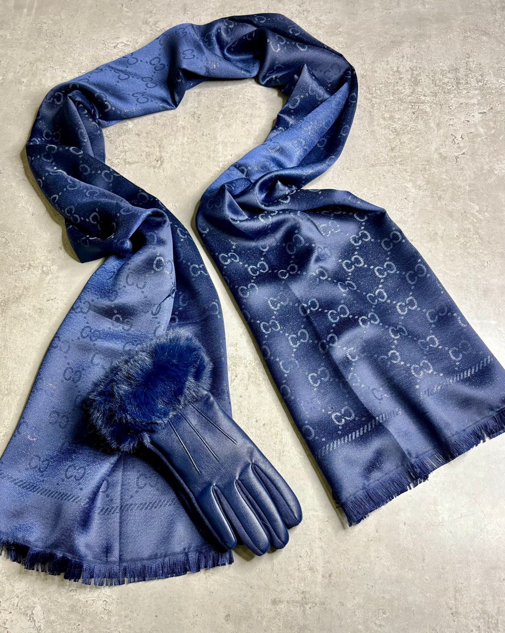“Charlie” Silk Feel Scarf