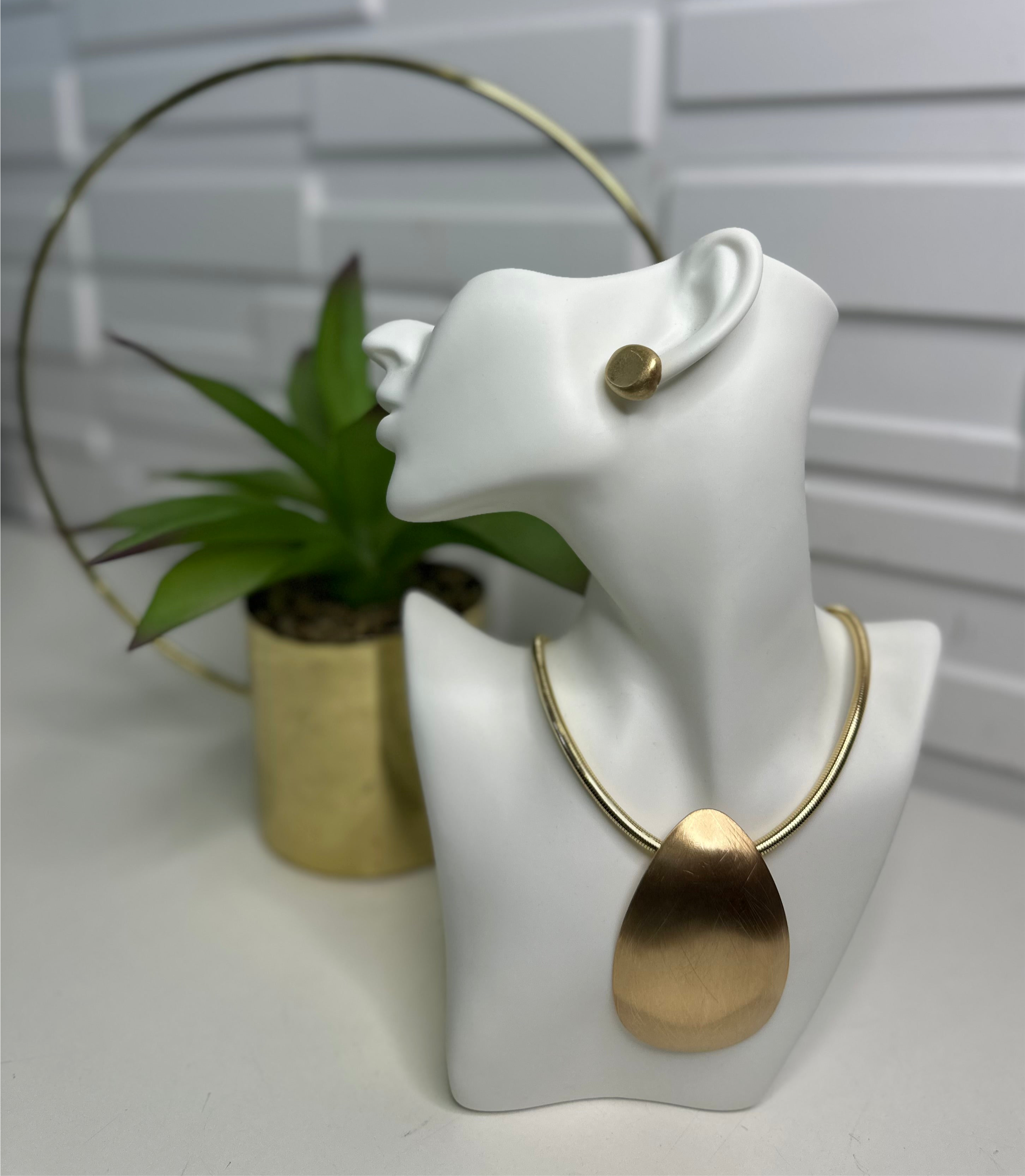 “Poppy” Statement Neckless