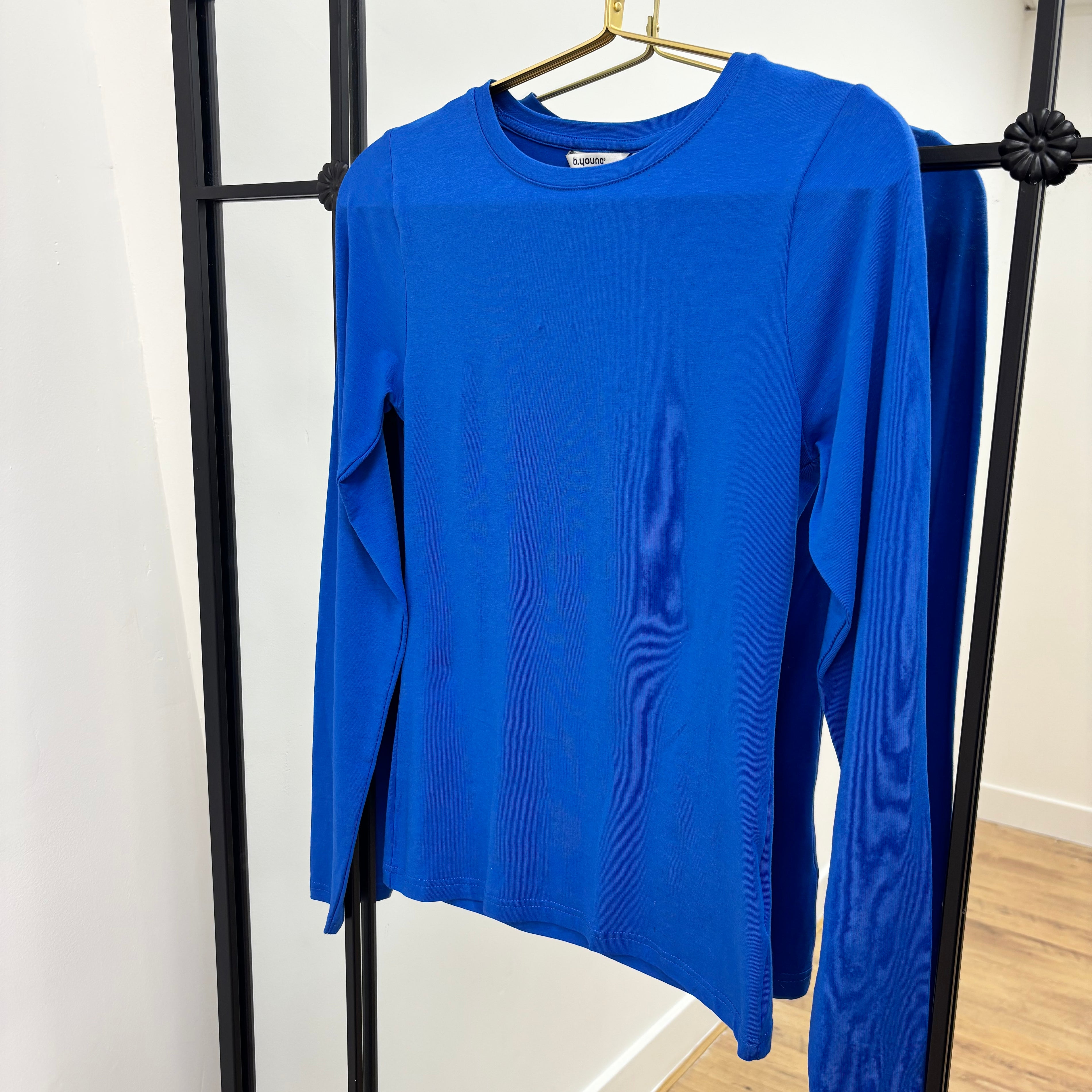Long Sleeve Stretch Top