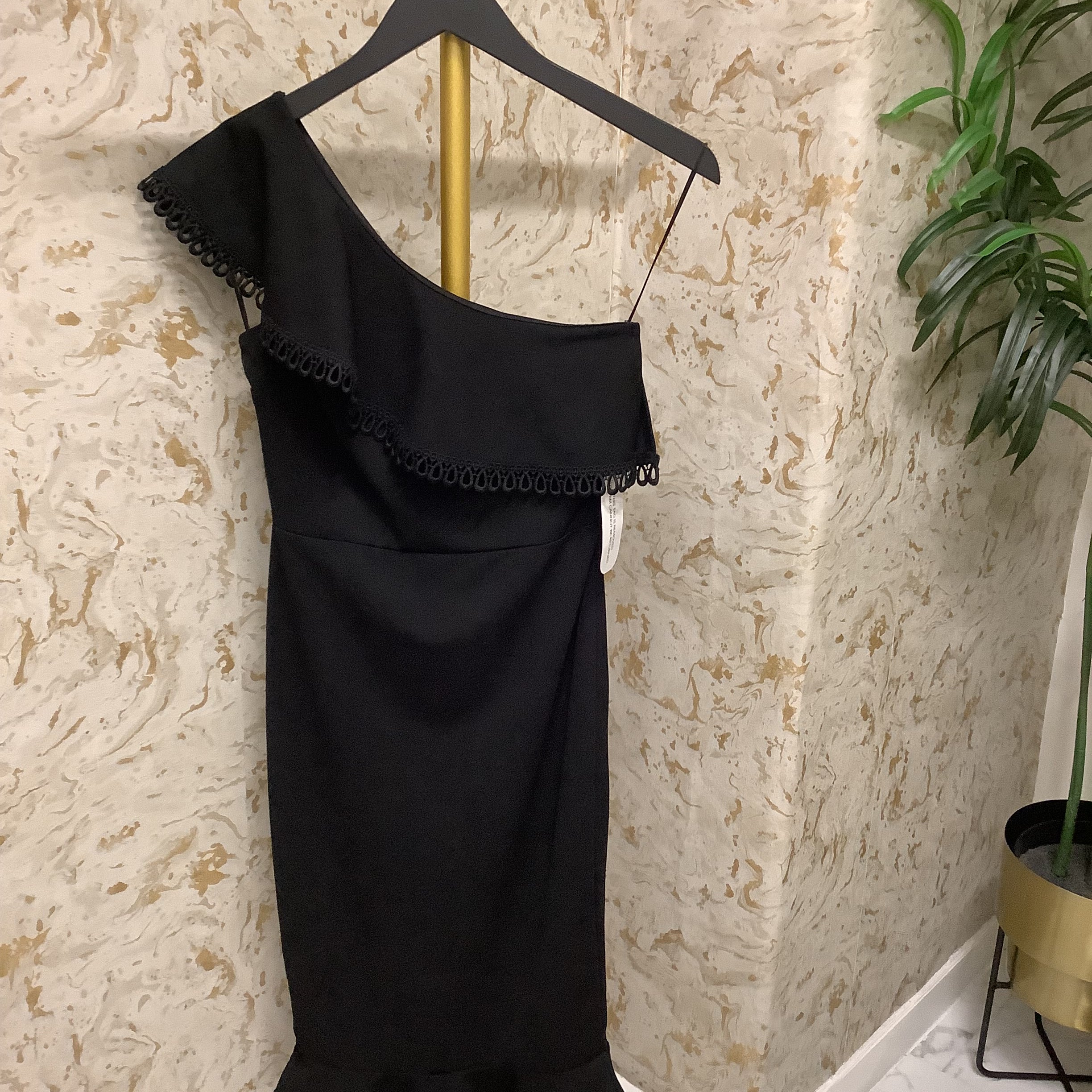 Size 8 Frill One Shoulder Dress
