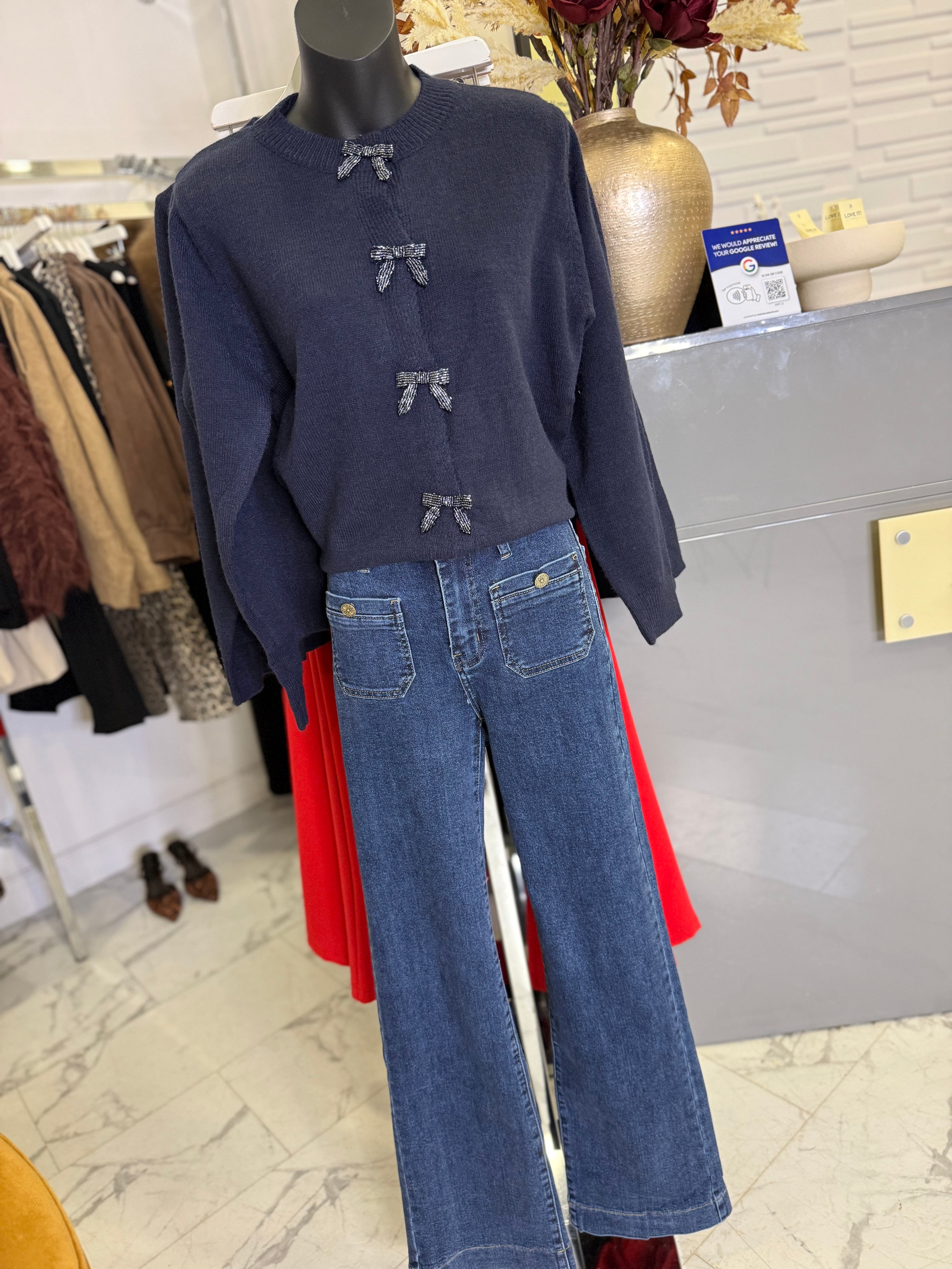 Patch Pocket Wide Leg Stretch Jean (Recommend size down)