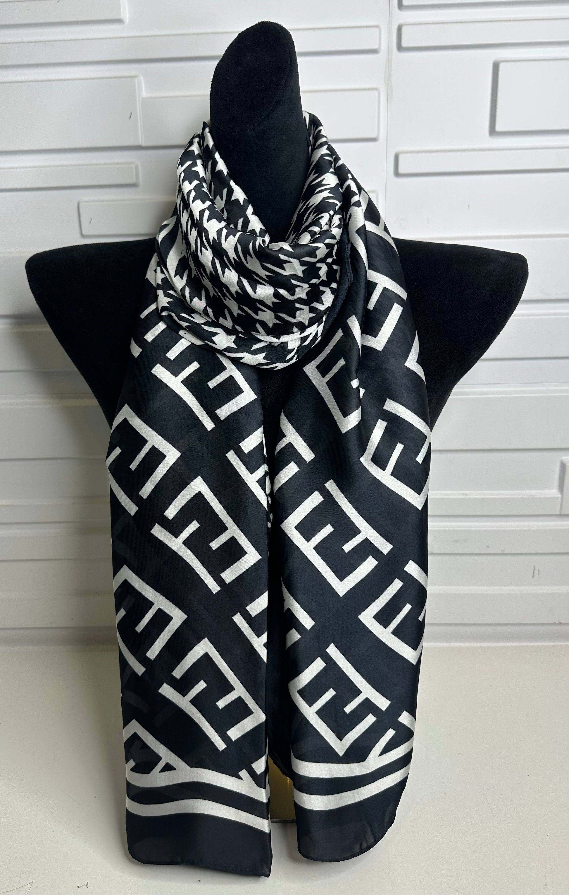 “Fifi” Silk Feel Scarf