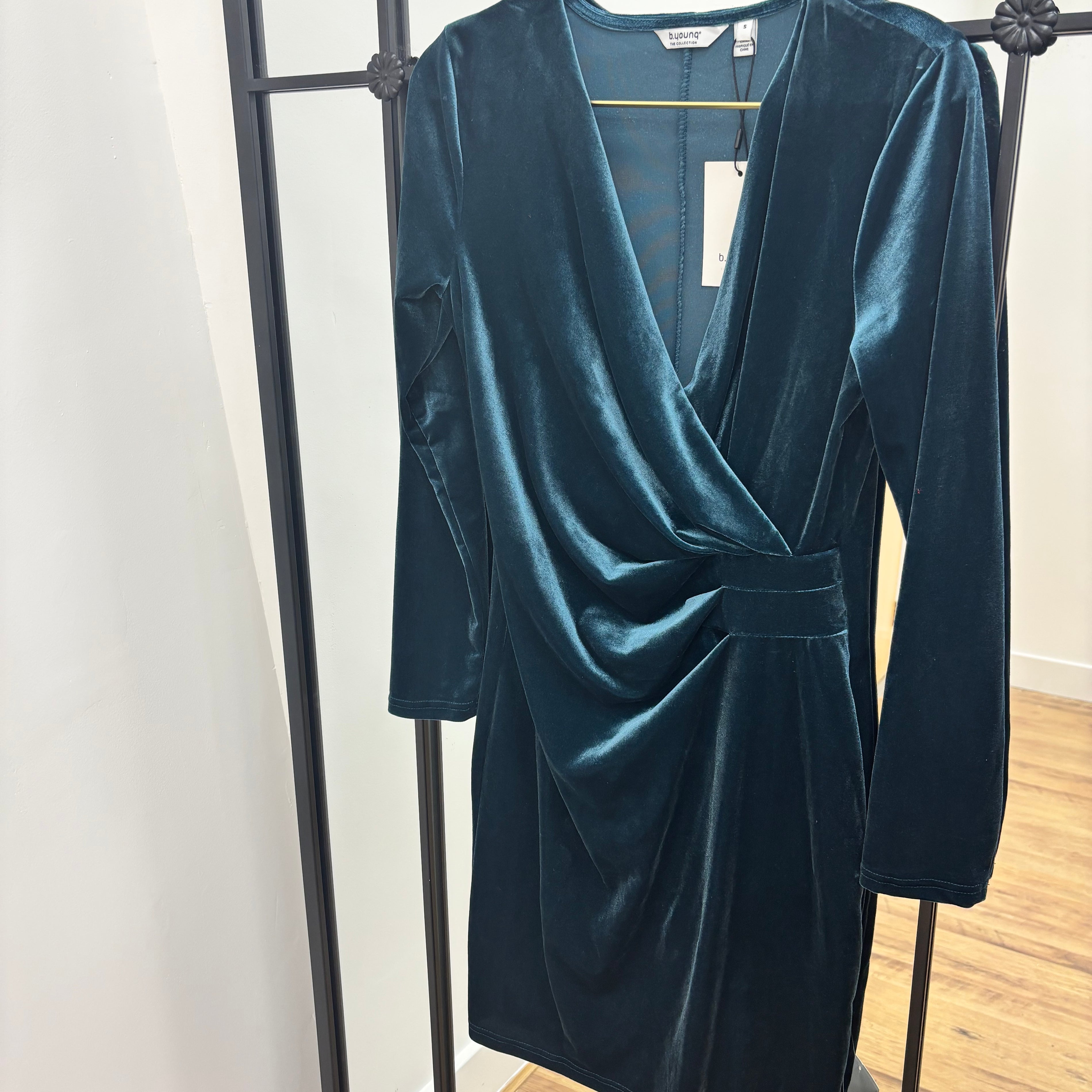 Size 8 Teal Velvet Dress