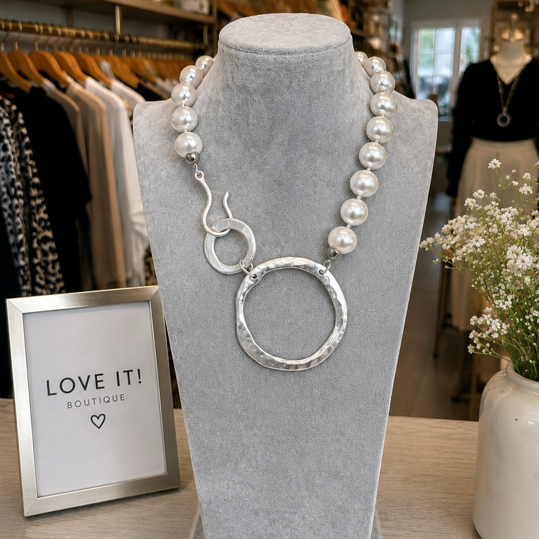 Luxe Pearl Halo Statement Necklace